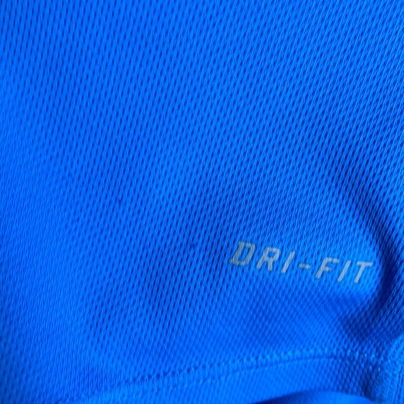 NIKE DRI-FIT women’s blue workout tank, Medium - Picture 5 of 7